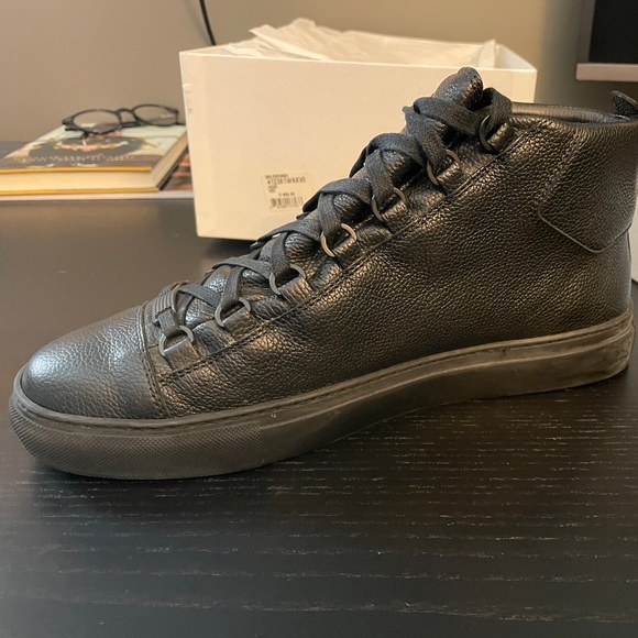 Balenciaga Shoes - Picture 9 of 12